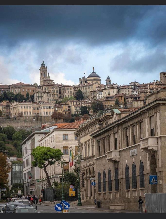Smart Gold Apartment Luxury Central Bergamo Esterno foto